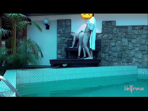 ❤️ Boss hovuza qulluqçu dəvət edir, lakin isti müqavimət göstərə bilmədi ❤❌ Porno az.hentaiser.ru ️❤